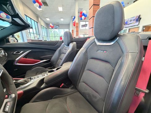 Used 2023 Chevrolet Camaro ZL1 RWD image 21