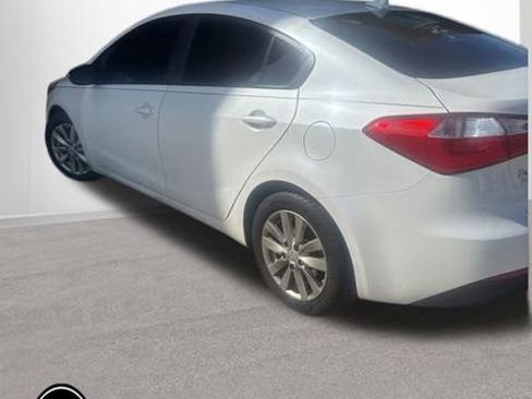 Used 2016 Kia Forte LX w/ LX Popular Plus Package FWD image 6