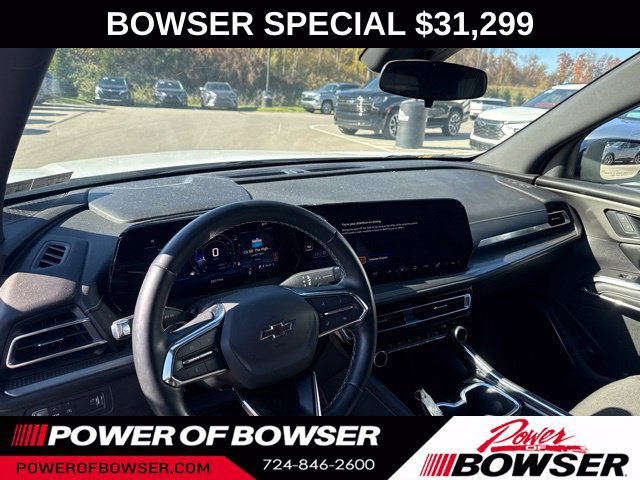 Used 2024 Chevrolet Traverse LS w/ Midnight/Sport Edition FWD image 3