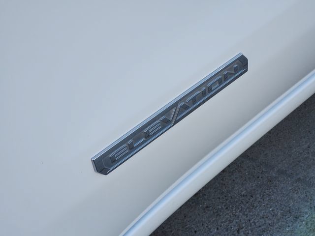 Used 2025 GMC Sierra 1500 Elevation RWD image 9