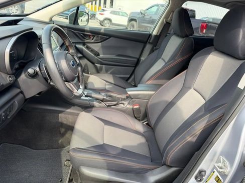Used 2021 Subaru Crosstrek 2.0i Premium w/ Moonroof Package AWD/4WD image 12