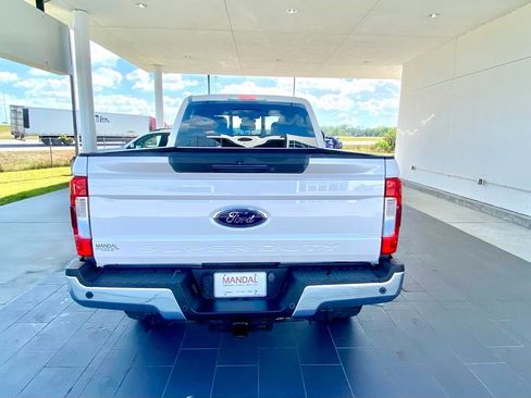 Used 2018 Ford F250 Lariat w/ Lariat Ultimate Package image 7