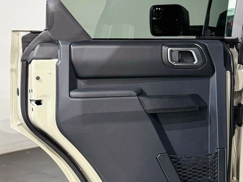 New 2026 Ford Bronco Badlands AWD/4WD image 42