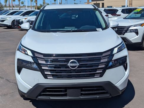 New 2026 Nissan Rogue SV FWD image 6