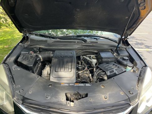 Used 2017 Chevrolet Equinox LS FWD image 13