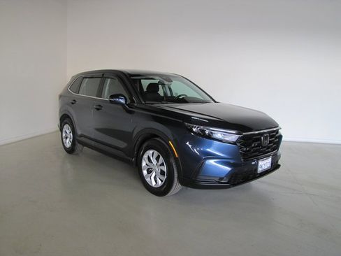 Certified 2024 Honda CR-V LX image 3