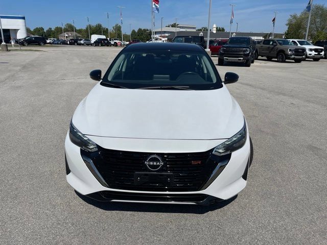 Used 2024 Nissan Sentra SR FWD image 3