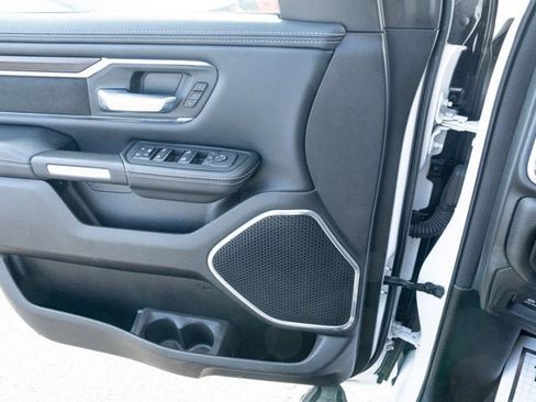 Used 2025 RAM 1500 Laramie AWD/4WD image 26