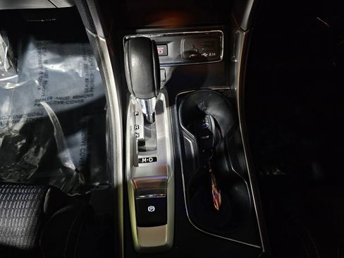 Used 2021 Subaru Ascent Premium w/ Sport Package image 16