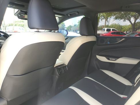 Used 2023 Lexus NX 350 AWD image 14