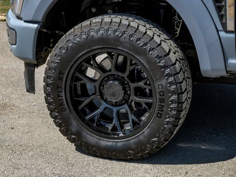 Used 2024 Ford F250 Platinum AWD/4WD image 66