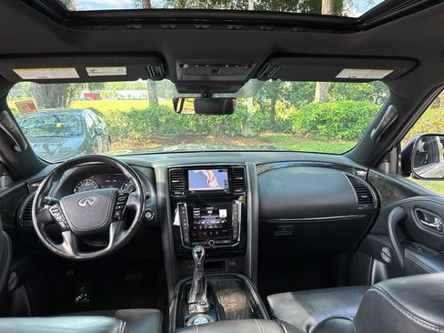 Used 2021 INFINITI QX80 Sensory w/ All-Season Package RWD image 12