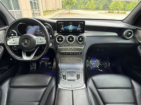 Used 2020 Mercedes-Benz GLC 300 4MATIC Coupe image 23