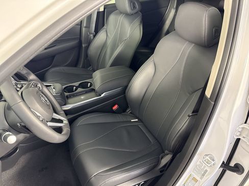 Used 2026 Acura RDX w/ Technology Package AWD/4WD image 19