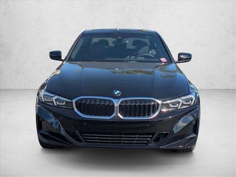 Used 2026 BMW 330i Sedan w/ Convenience Package image 6