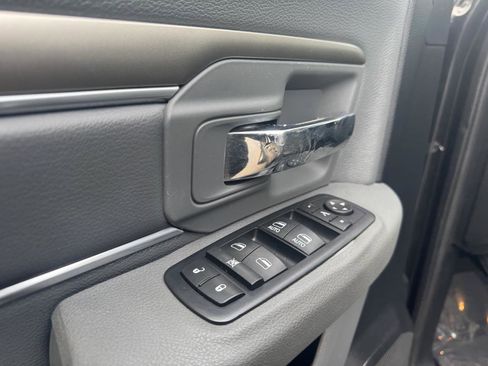 Used 2016 RAM 1500 Lone Star image 41