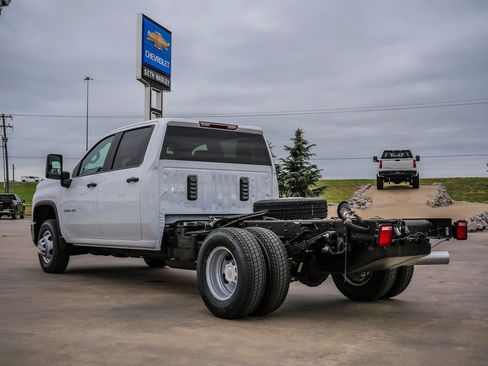 New 2026 Chevrolet Silverado 3500 W/T image 5