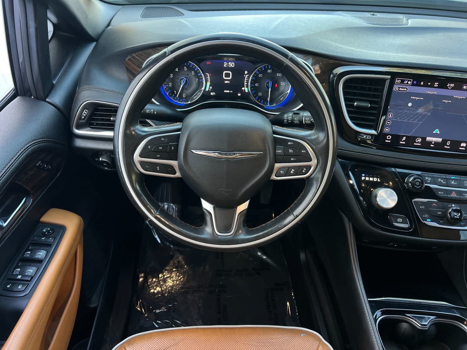 Used 2021 Chrysler Pacifica Pinnacle AWD/4WD image 15