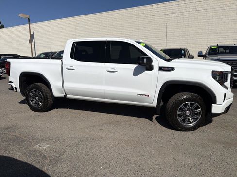Used 2025 GMC Sierra 1500 AT4 AWD/4WD image 4