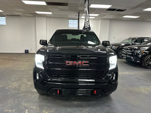 Used 2021 GMC Sierra 1500 AT4 w/ AT4 Value Package AWD/4WD image 3