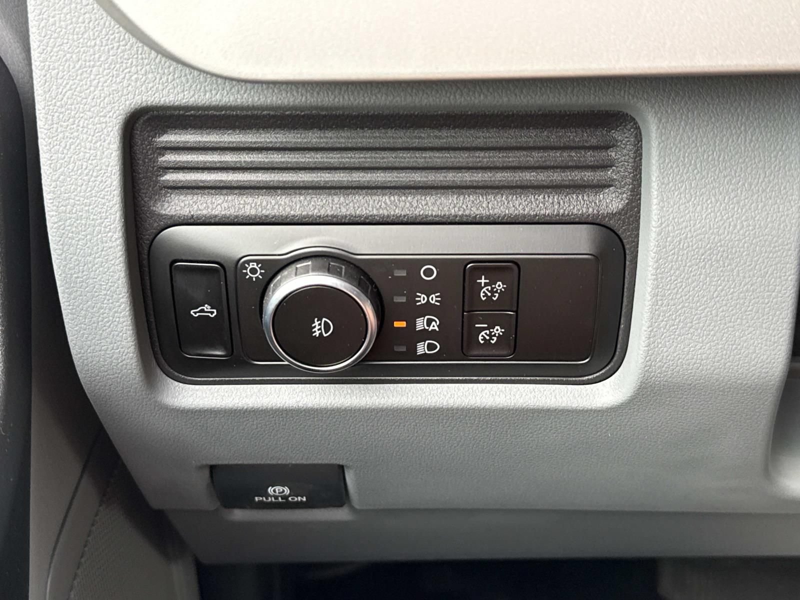 New 2026 Ford F550 4x4 Crew Cab Super Duty image 19