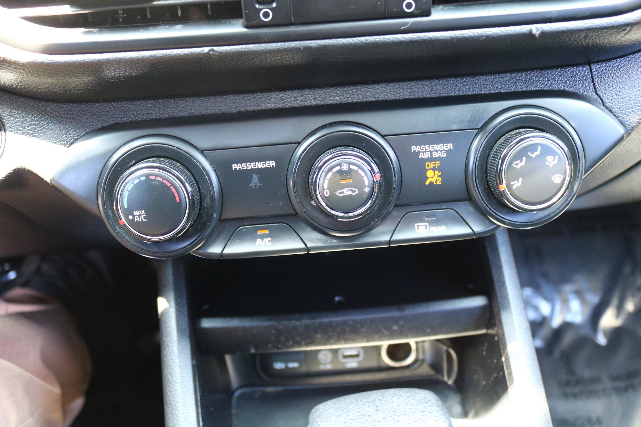 Used 2021 Kia Forte GT-Line FWD image 23