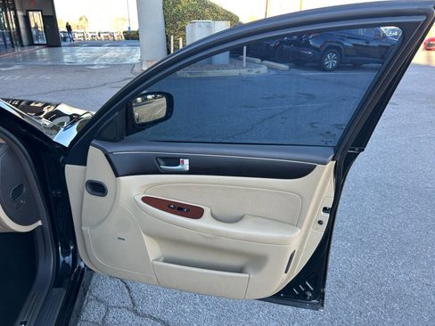 Used 2013 Hyundai Genesis 5.0 R-Spec image 30