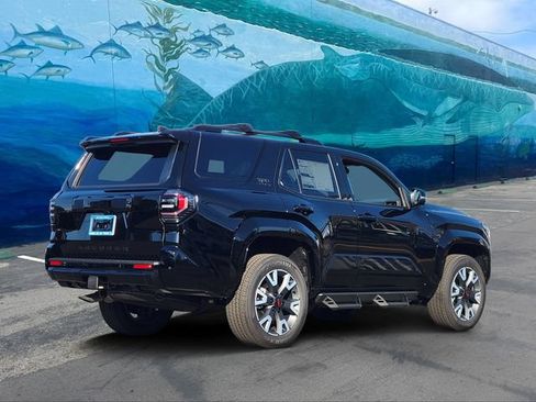 New 2026 Toyota 4Runner TRD Sport Premium AWD/4WD image 4