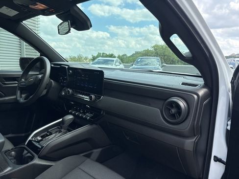 Used 2026 Chevrolet Colorado W/T w/ WT Custom Package image 15