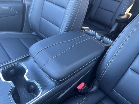 New 2026 GMC Acadia Elevation w/ Black Edition image 37