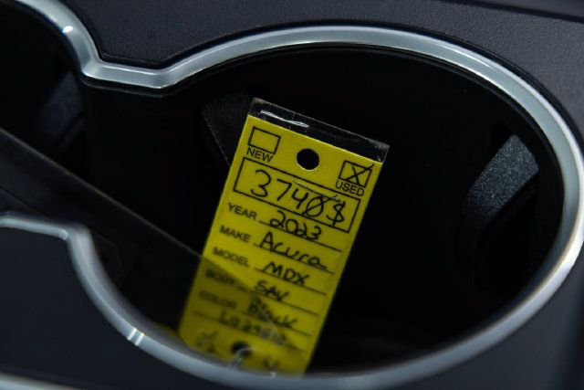Used 2023 Acura MDX w/ Technology Package AWD/4WD image 28