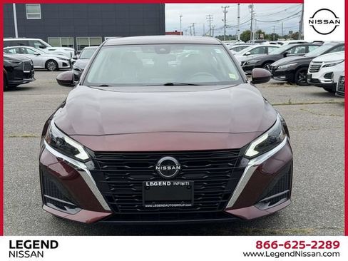 Certified 2023 Nissan Altima 2.5 SV AWD/4WD image 9
