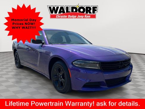 Used 2023 Dodge Charger SXT RWD image 1