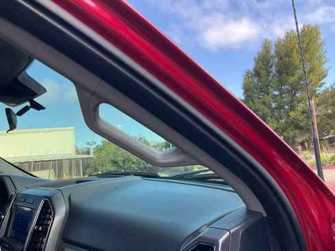 Certified 2022 Ford F250 XLT w/ XLT Premium Package image 60