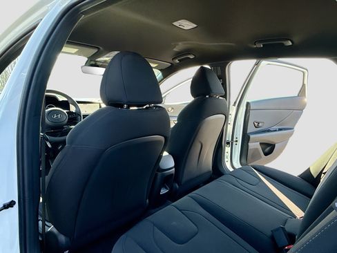 New 2026 Hyundai Elantra Sport image 6