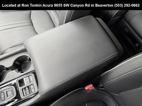 Used 2025 Honda Pilot Elite image 26