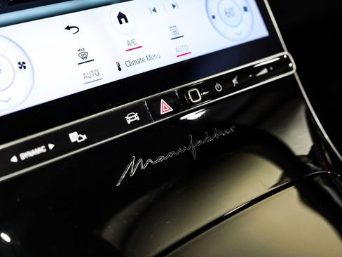 Used 2024 Mercedes-Benz Maybach S 680 4MATIC image 38
