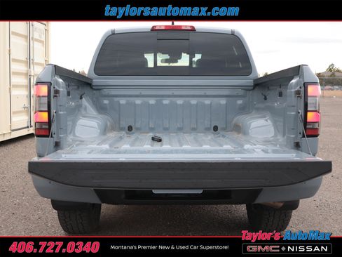 Used 2024 Nissan Frontier PRO-4X w/ Technology Package image 39