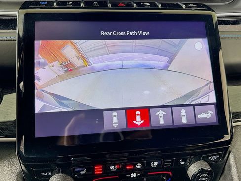 Used 2022 Jeep Grand Cherokee Trailhawk w/ Advanced Protech Group II AWD/4WD image 41