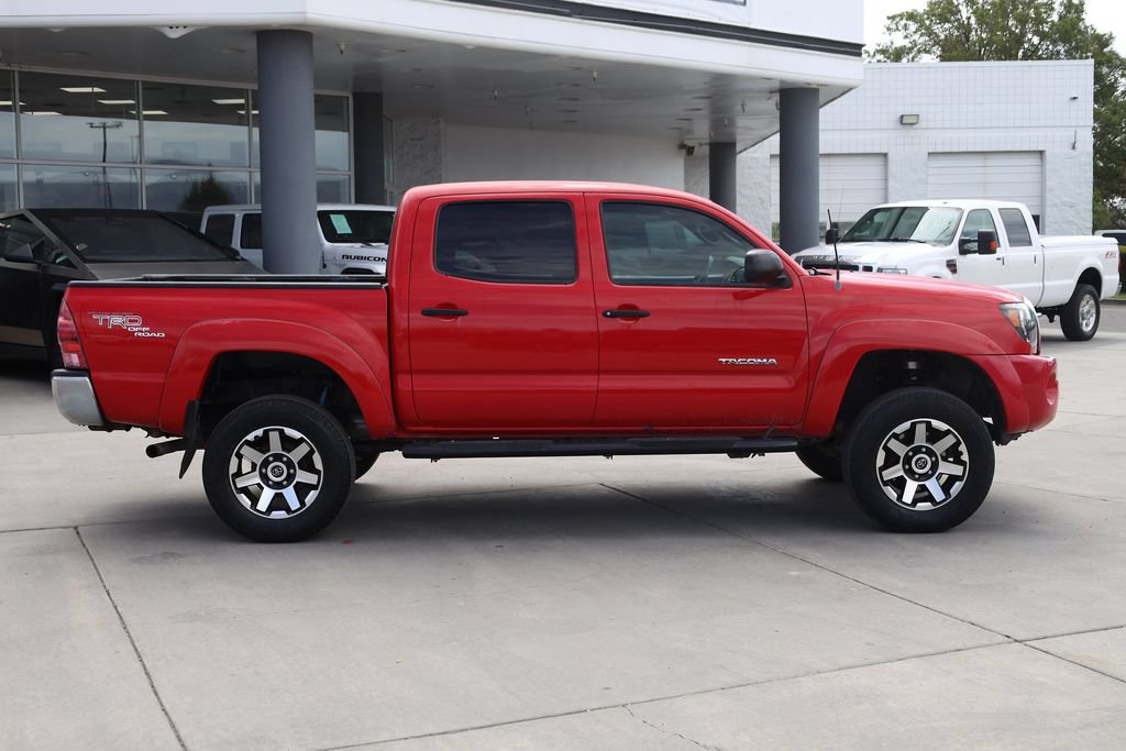 Used 2005 Toyota Tacoma 4x4 Double Cab w/ TRD Off-Road Pkg #2 image 7