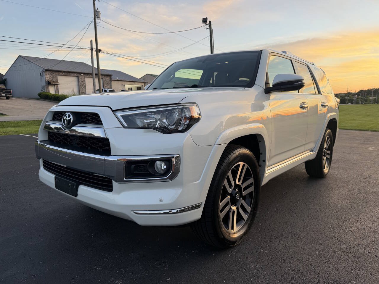 Used 2014 Toyota 4Runner Limited AWD/4WD image 1