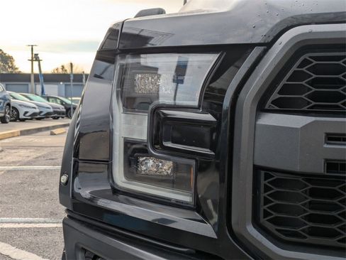 Used 2019 Ford F150 Raptor w/ Equipment Group 802A Luxury image 10