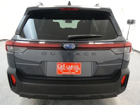 Used 2026 Subaru Outback Premium image 7