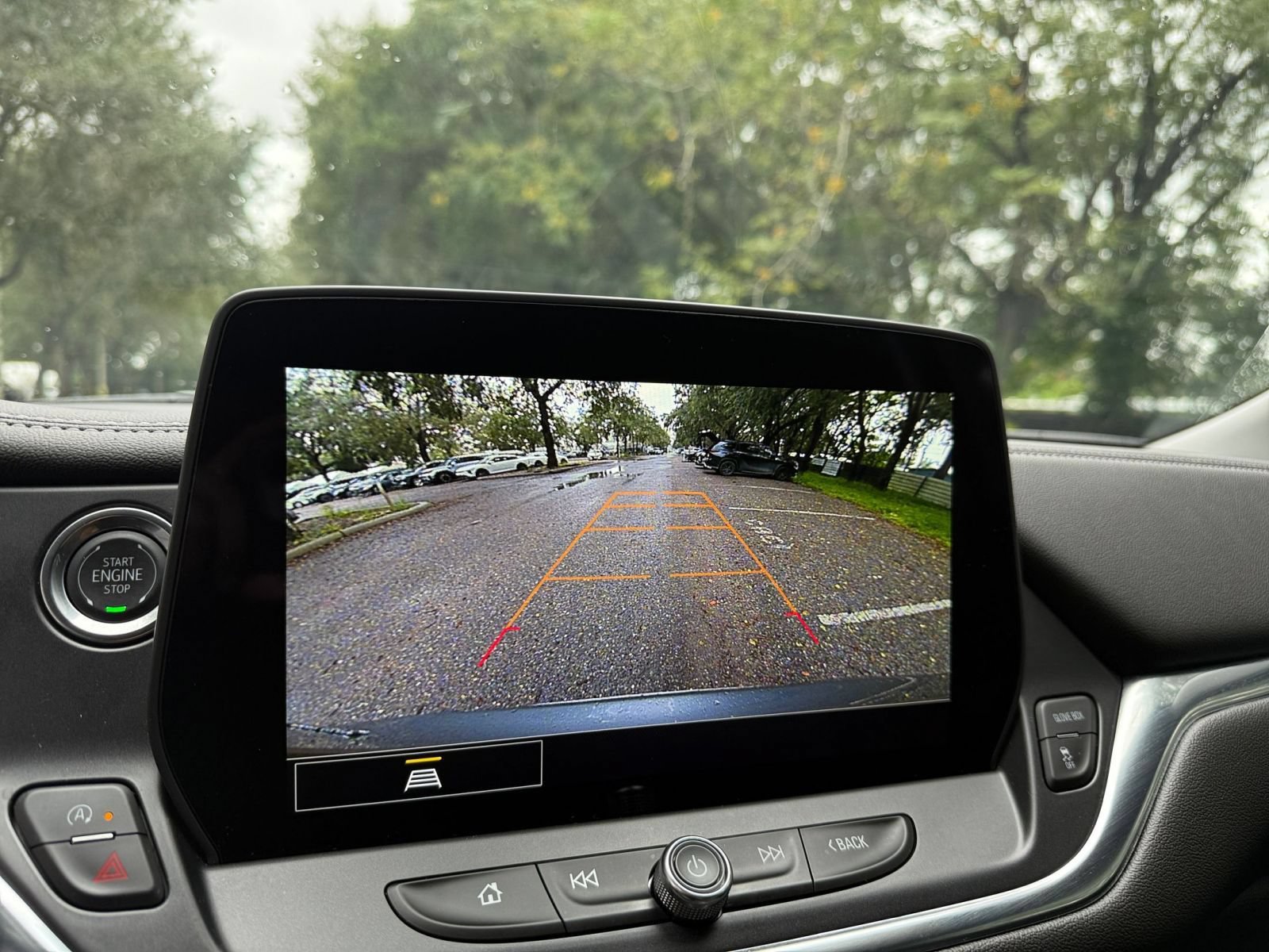 Used 2026 Chevrolet Blazer LT FWD image 18