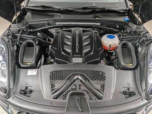 Used 2018 Porsche Macan S AWD/4WD image 25