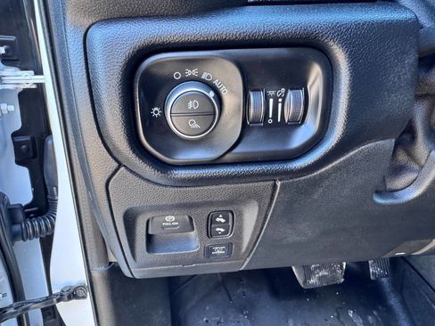 Used 2020 RAM 1500 Laramie image 17