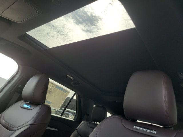 New 2026 Ford Explorer Platinum RWD image 33