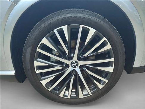 Used 2024 Lexus RX 350 Premium Plus w/ Convenience Package AWD/4WD image 23