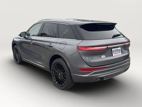 Used 2021 Lincoln Corsair Reserve image 5