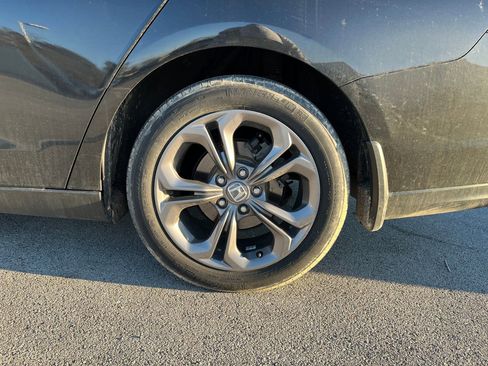 Certified 2023 Honda Accord EX image 10